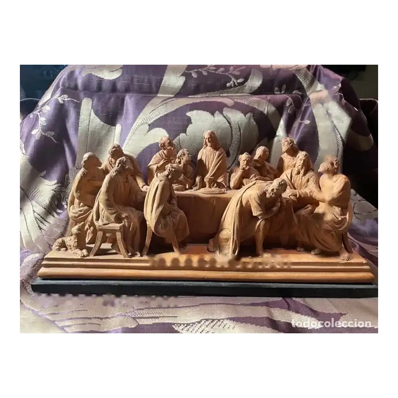 Escultura Religiosa de la Última Cena - Grupo Escultórico en Terracota Escultura Religiosa de la Última Cena - Grupo Escultórico en Terracota
