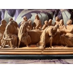Escultura Religiosa de la Última Cena - Grupo Escultórico en Terracota