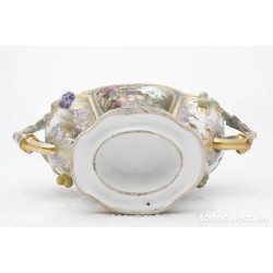 Centro francés Napoleón III en porcelana "cielo azul" tipo Sèvres.