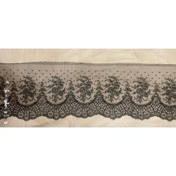 Encaje Negro Vintage Chantilly Francés Delicado Artesanal