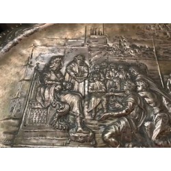 Pareja de bandejas de plata con escenas grabadas - 80 cm X 54 cm