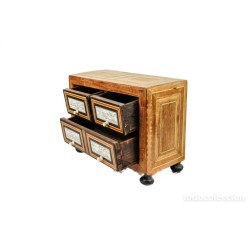 Arquilla Vintage con Cajones de Madera y Placas Decorativas de Hueso