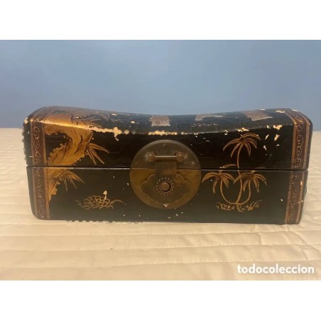 Antigua caja almohada cóncava china de la dinastía Qing