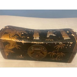 Antigua caja almohada cóncava china de la dinastía Qing