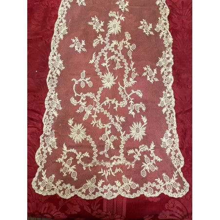 Bonita mantilla antigua crema, bordado floral, 254x58 cm