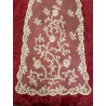 Bonita mantilla antigua crema, bordado floral, 254x58 cm