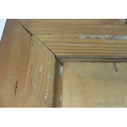 Pareja de dos antiguas pinturas al óleo sobre tablas firmadas y enmarcadas
