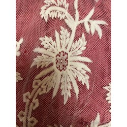 Bonita mantilla antigua crema, bordado floral, 254x58 cm