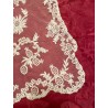 Bonita mantilla antigua crema, bordado floral, 254x58 cm
