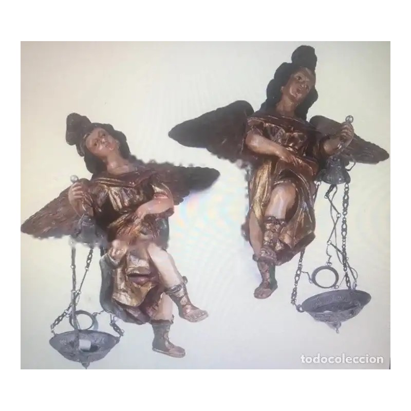 Pareja de Ángeles Tallados Siglo XVIII - Esculturas Barrocas Policromadas Lampareros