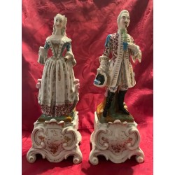 Figuras de Porcelana Viejo París - Pareja de Época en Traje Elegante