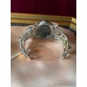 Brazalete Artesanal de Plata y Oro con Labradorita - Diseño Floral Vintage