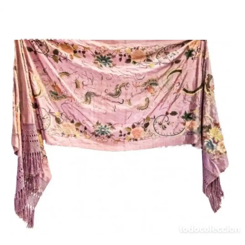 Mantón Antiguo de Seda Rosa con Bordados de Dragones y Flores - Estilo Oriental