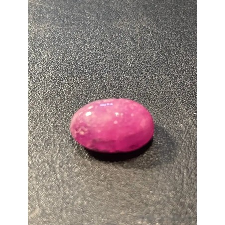 Rubí Natural Rosa Intenso - Gema de Colección Certificada Cabujón