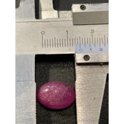 Rubí Natural Rosa Intenso - Gema de Colección Certificada Cabujón