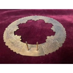 Corona Nimbo Dorada Gótica - Aureola Religiosa Vintage Motivos Trebolados Artesanal