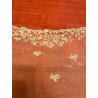 Mantilla de tres picos antigua, bordado floral delicado