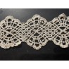 Encaje Artesanal de Crochet Blanco - Puntilla Vintage 320cm x 9.5cm Hecho a Mano