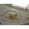 Mantón de Manila Vintage - Elegante Bordado Floral en Tonos Crema