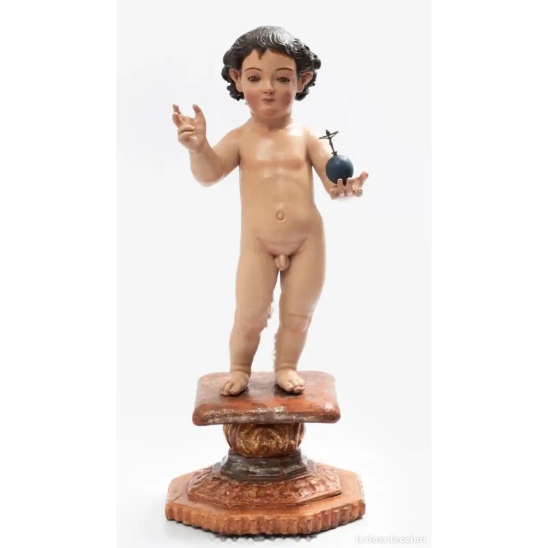 Talla de niño Jesús en madera policromada Talla de niño Jesús en madera policromada
