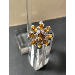 Conjunto de Plata con Citrinos Amarillos - Pendientes, Anillo y Colgante Floral