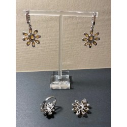 Conjunto de Plata con Citrinos Amarillos - Pendientes, Anillo y Colgante Floral
