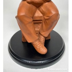 Escultura Terracota Niño con Perro - Figura Decorativa Vintage Siglo XX