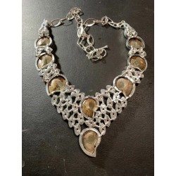 Gargantilla de Plata con Fósiles de Amonites y Ámbar - Joya Paleontológica Exclusiva