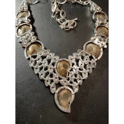 Gargantilla de Plata con Fósiles de Amonites y Ámbar - Joya Paleontológica Exclusiva