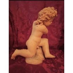 Escultura de Terracota de Niño Durmiente - Pieza Escultórica Clásica