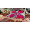 Mantón de Manila Bordado con Flores Fucsia - Estilo Cigarreras con Flecos Crema