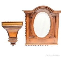 Espejo Antiguo con Ménsula - Elegancia Decimonónica en Madera