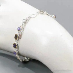 Pulsera de plata con piedras de iolita natural - Joya elegante