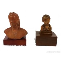 Esculturas de Terracota y Madera - Retratos de Juventud del Siglo XX