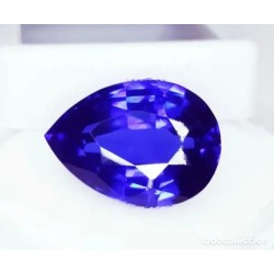 Zafiro con talla de gota de 19.32 quilates en tono azul vibrante