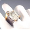 Anillo de plata con turmalina verde y detalle de flor de coral - Joya única