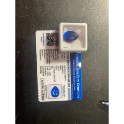 Zafiro con talla de gota de 19.32 quilates en tono azul vibrante