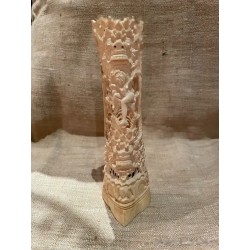 Escultura de hueso tallada a mano - Detalles intrincados