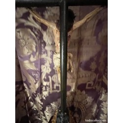 Talla de Cristo Crucificado en madera