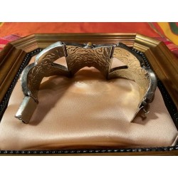 Brazalete Tribal de Plata Tibetana - Coral Turquesa Ámbar Joyería Étnica Nepal