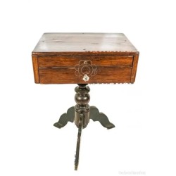 Mueble Costurero Isabelino Siglo XIX - Mesa Auxiliar Chicaranda Vintage 73cm