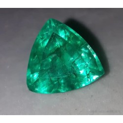 Esmeralda Natural Triangular 11.17CT - Gema Certificada Talla Trilliant Colombia