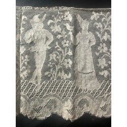Encaje Antiguo Vintage con Figuras Humanas Coleccionista Exclusivo