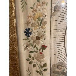 Bordado Religioso Antiguo Inmaculada Virgen María Obra Maestra Textil Seda y Oro