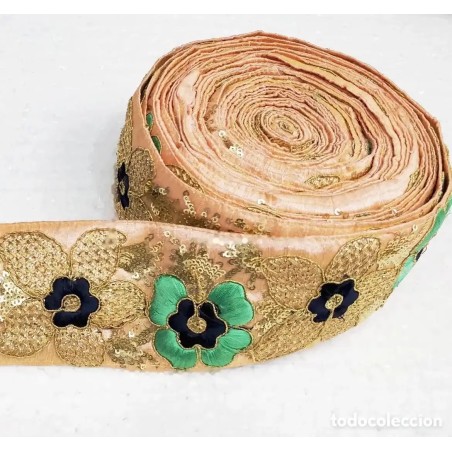 Entredós Bordado Vintage Oro y Seda Diseño Floral Artesanal